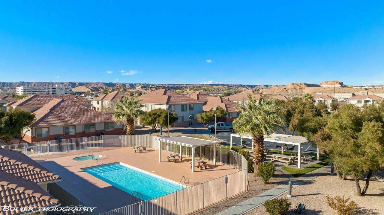 Beautiful Condo At The Springs By Cool Properties Mesquite Exteriér fotografie